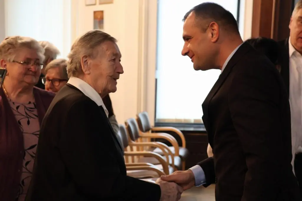 dom za starije i nemoćne čakovec slavi obljetnicu, župan i milanović (3)