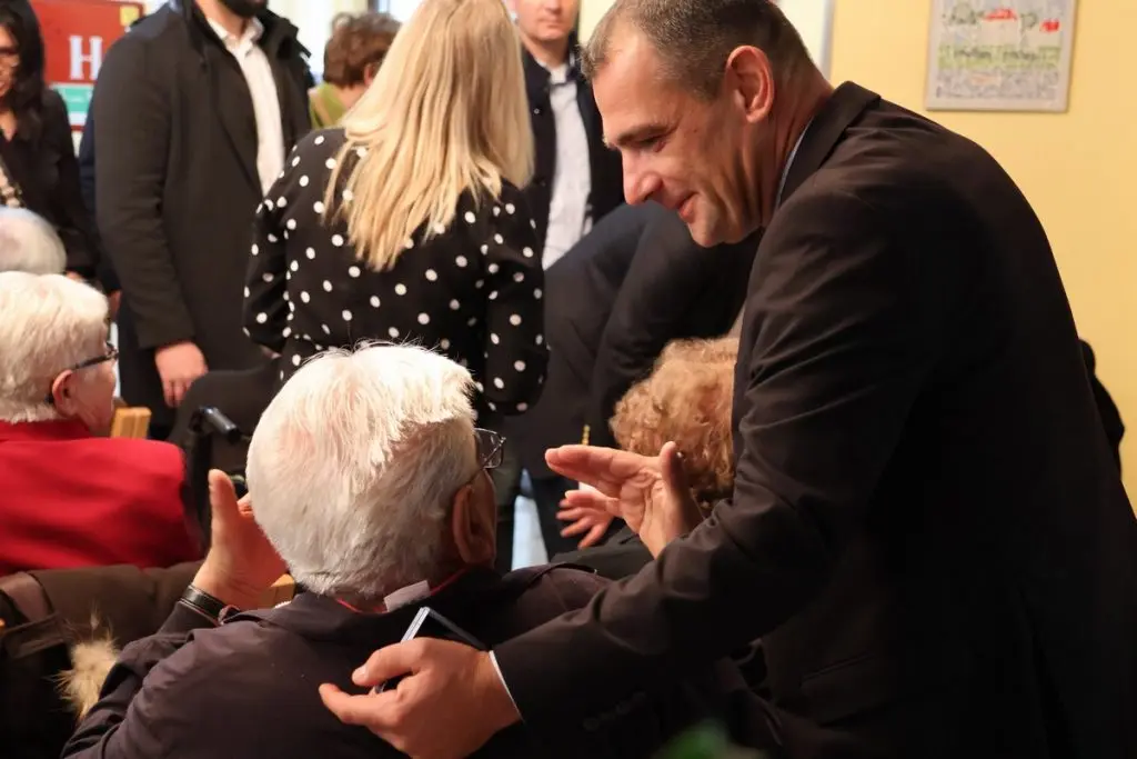 dom za starije i nemoćne čakovec slavi obljetnicu, župan i milanović (5)