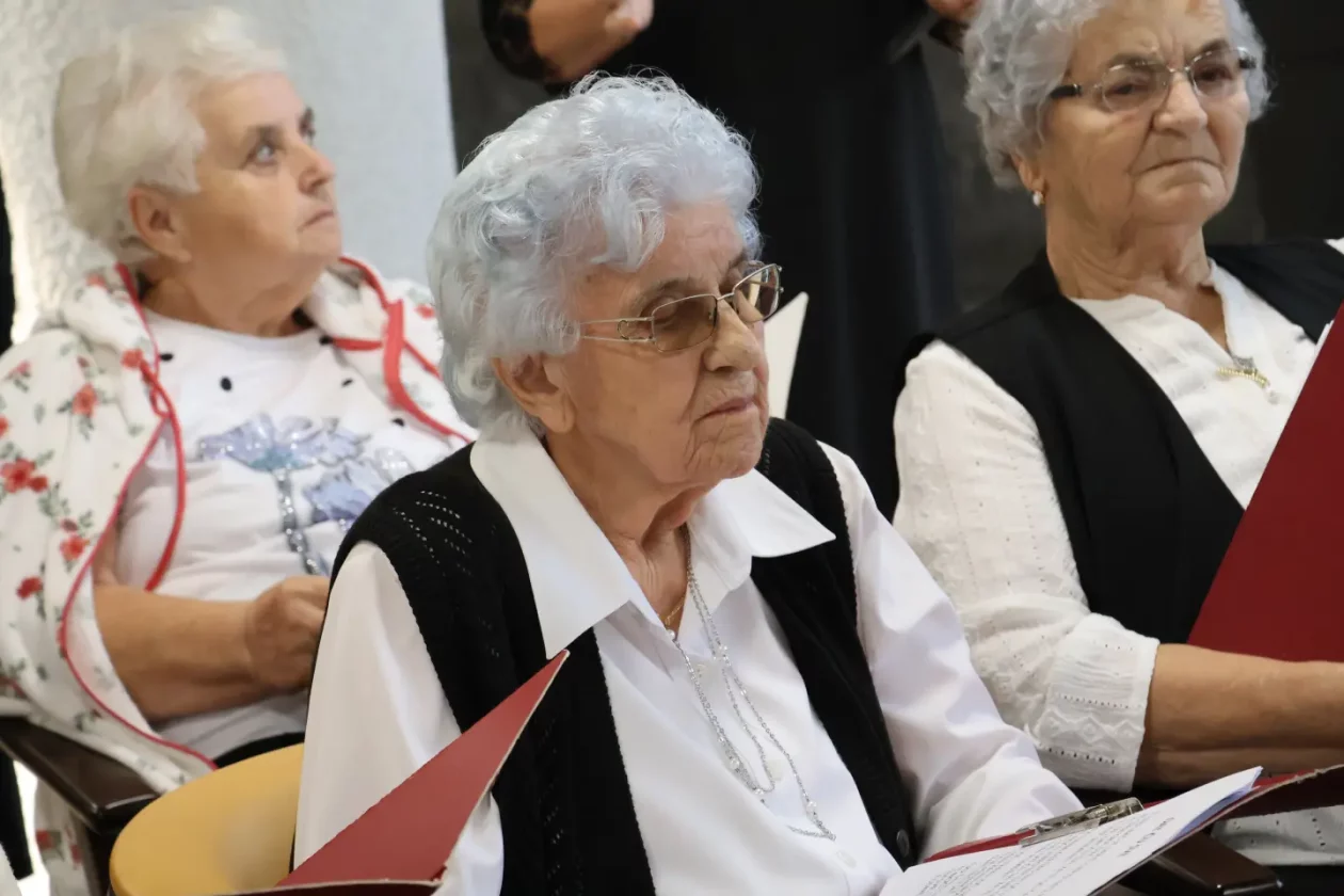 dom za starije i nemoćne čakovec, umirovljenici, starije osobe, čakovec, zbor (19)