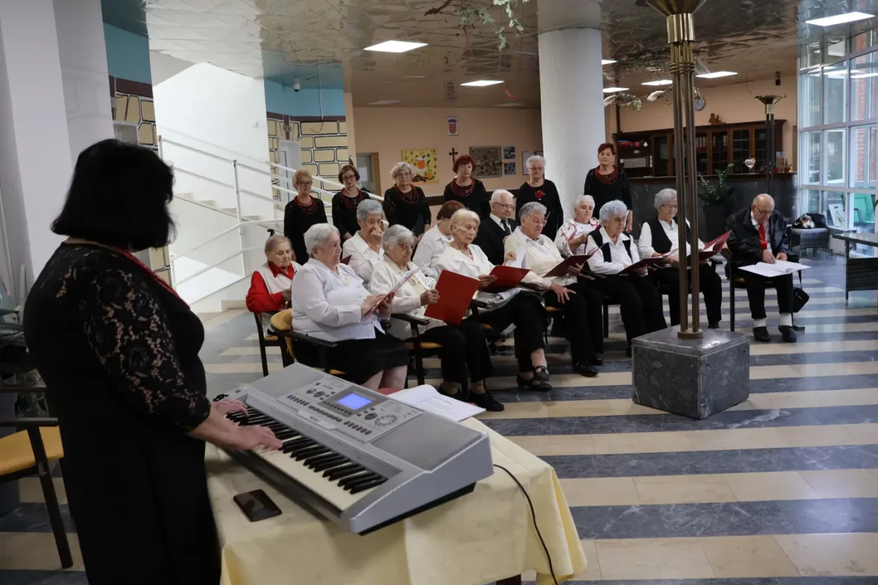 dom za starije i nemoćne čakovec, umirovljenici, starije osobe, čakovec, zbor (21)