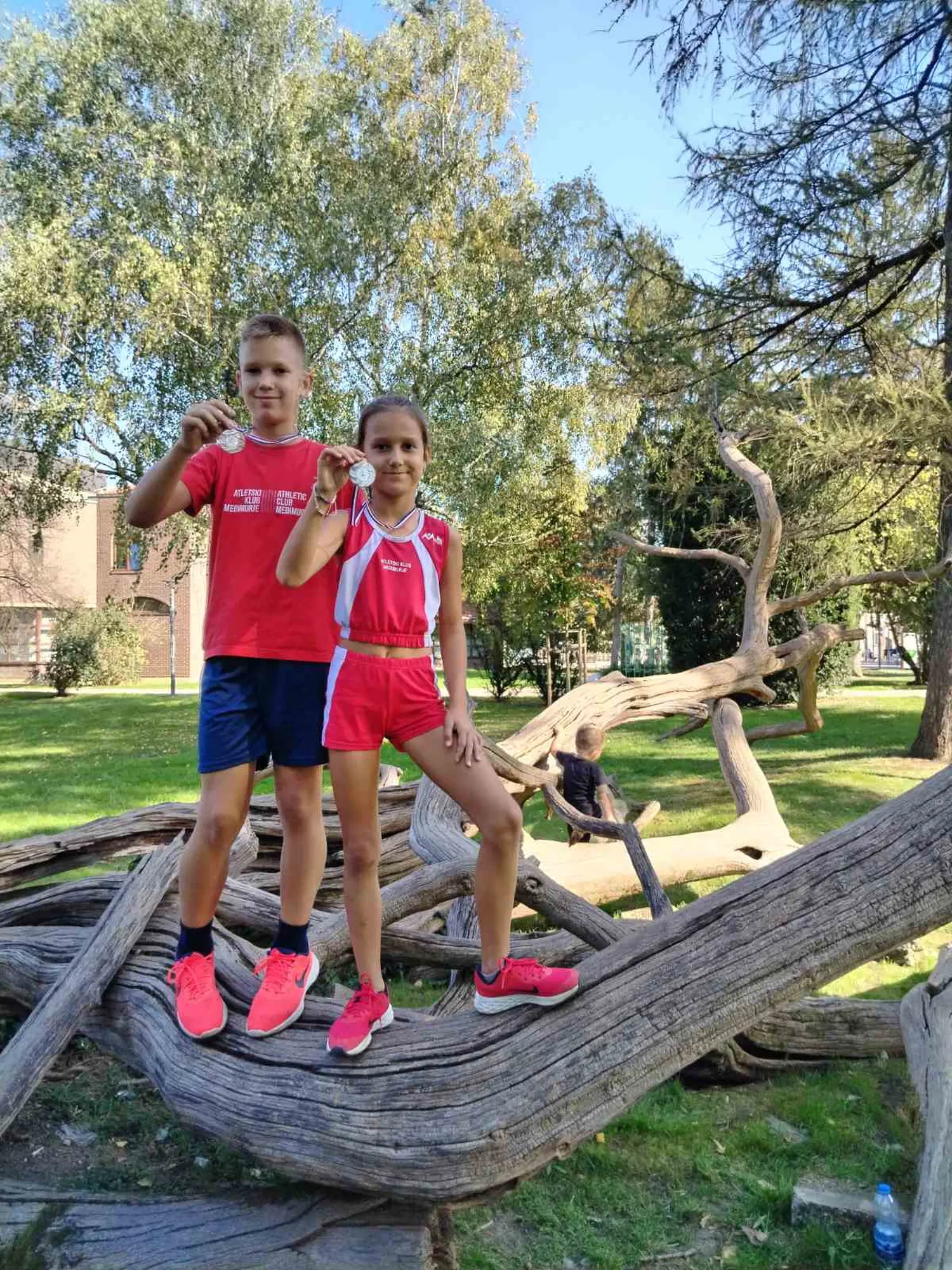 dorian zadravec,marija zadravec (5) dorian zadravec,marija zadravec (5)