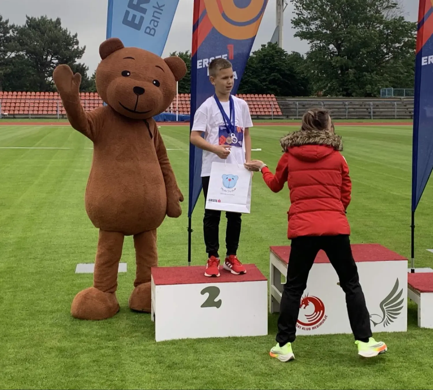 dorian zadravec,marija zadravec (7) dorian zadravec,marija zadravec (7)