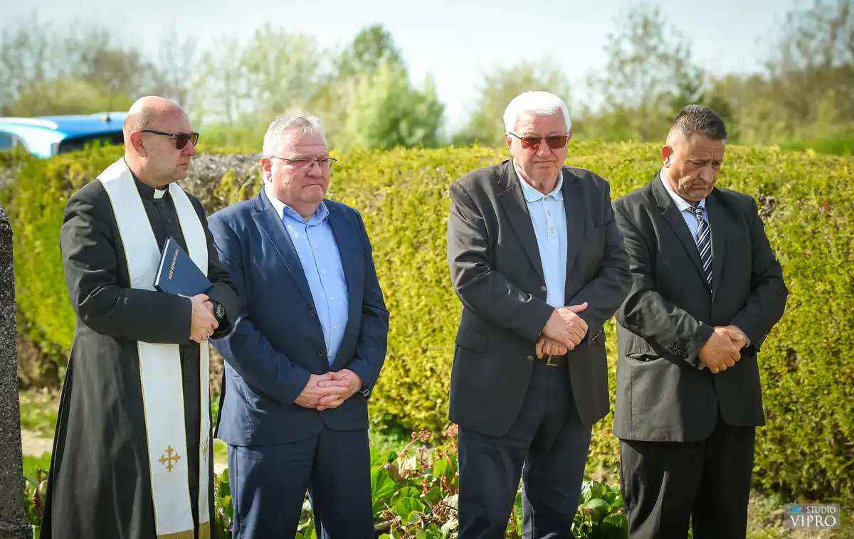 draškovec,komemoracija,stradali romi (12) draškovec,komemoracija,stradali romi (12)