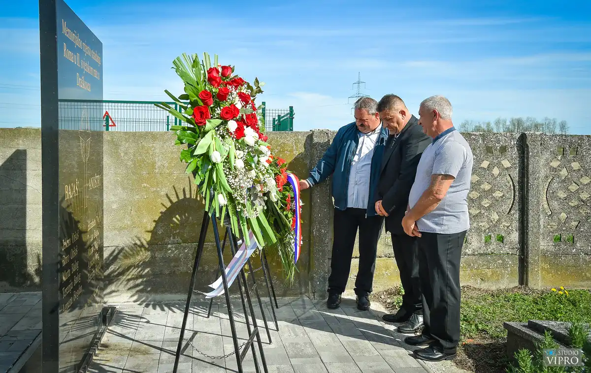 draškovec,komemoracija,stradali romi (7) draškovec,komemoracija,stradali romi (7)