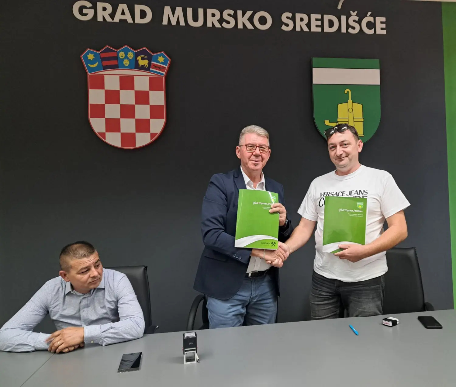 dražen srpak,milorad,potpisivanje ugovora centar sitnice (4)