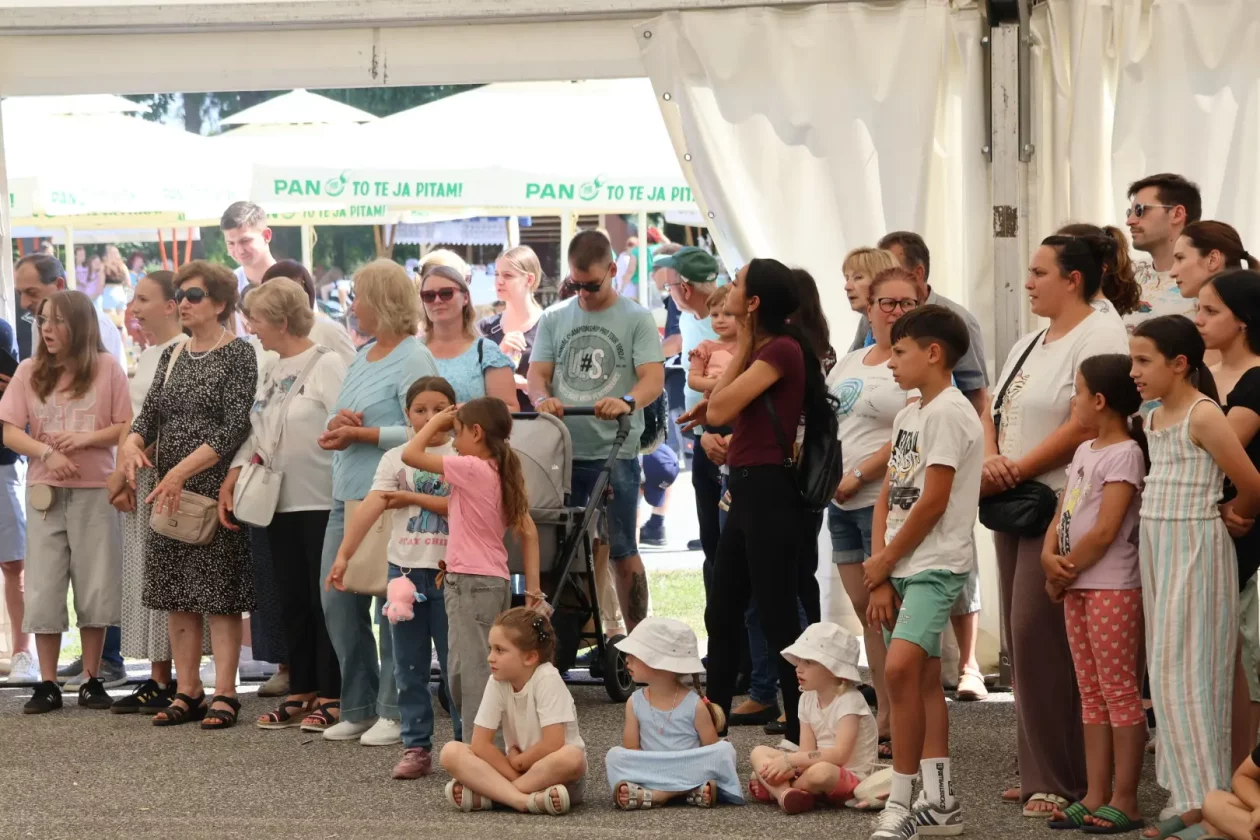 drugi dan dani šibe i ribe (65) drugi dan dani šibe i ribe (65)