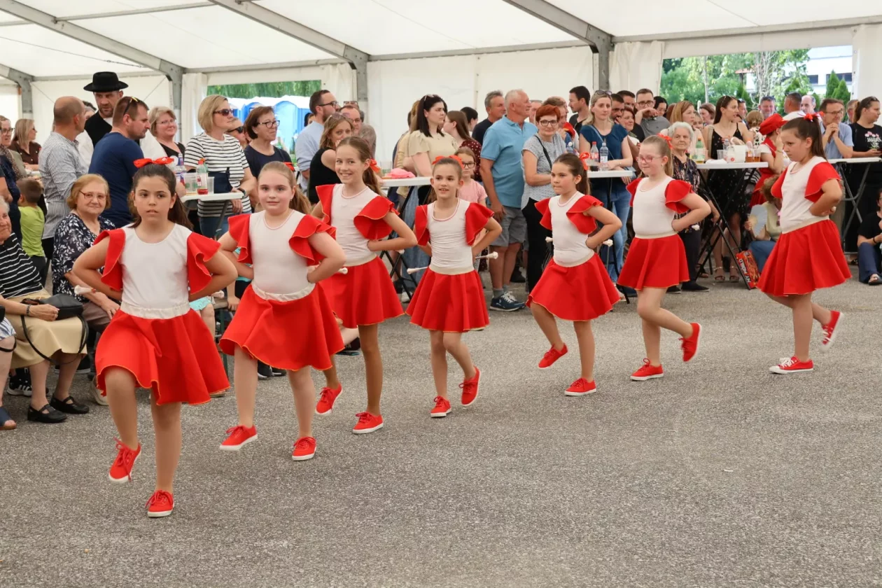 drugi dan dani šibe i ribe (96) drugi dan dani šibe i ribe (96)
