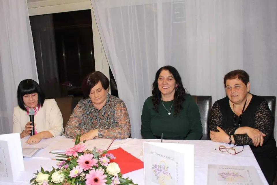 društvo žena Kootriba (2) društvo žena Kootriba (2)