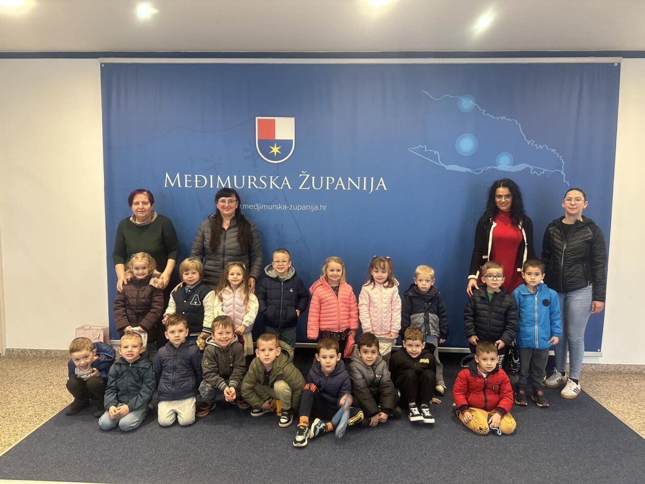 dv dječja mašta u županiji (3) dv dječja mašta u županiji (3)