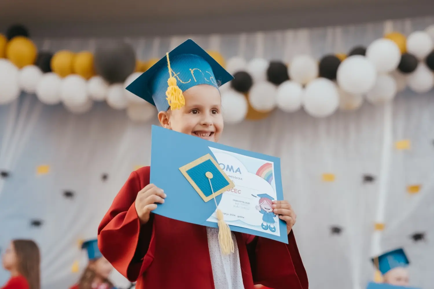 dv vesela loptica (4) dv vesela loptica (4)