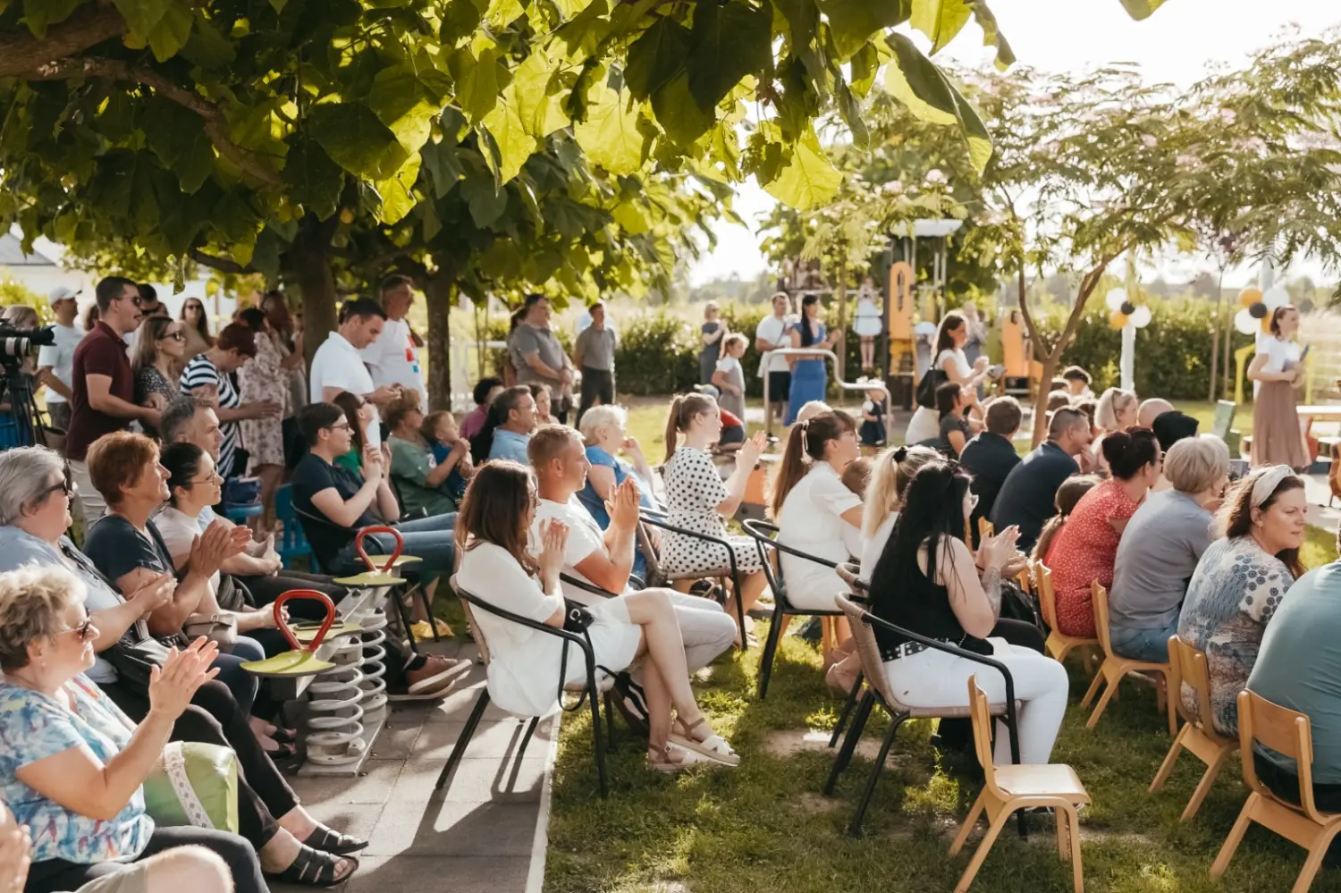 dv vesela loptica (8) dv vesela loptica (8)