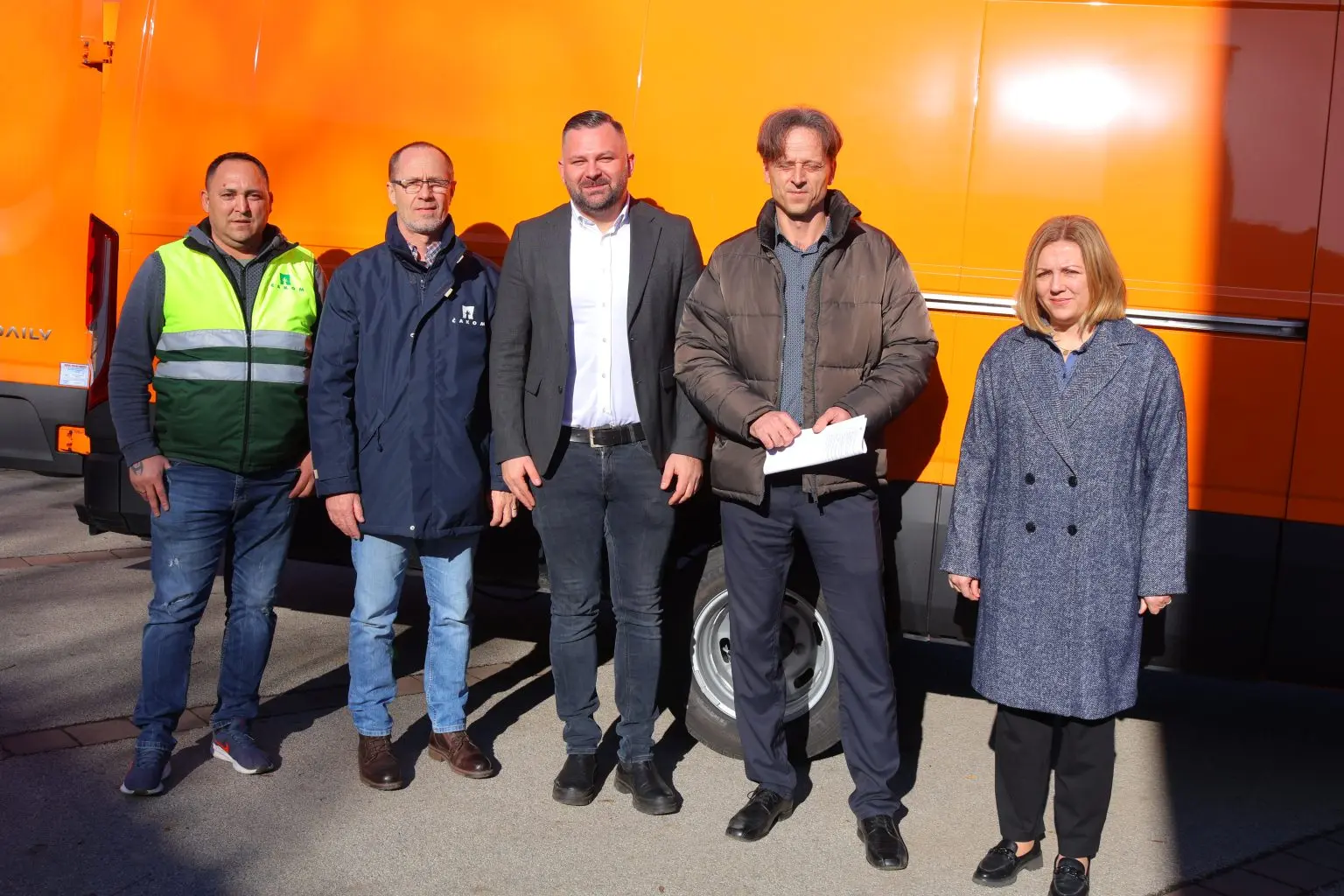 dva nova vozila čakom (11) dva nova vozila čakom (11)