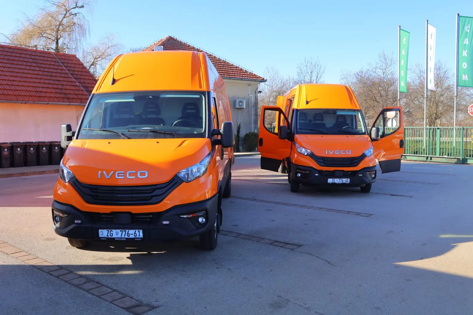 dva nova vozila čakom (16) dva nova vozila čakom (16)