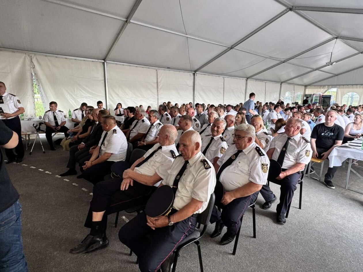 dvd dekanovec 100 godina (5)