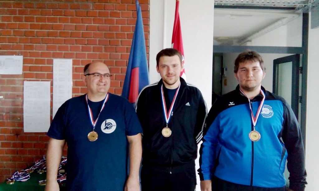 img20160410112621701155