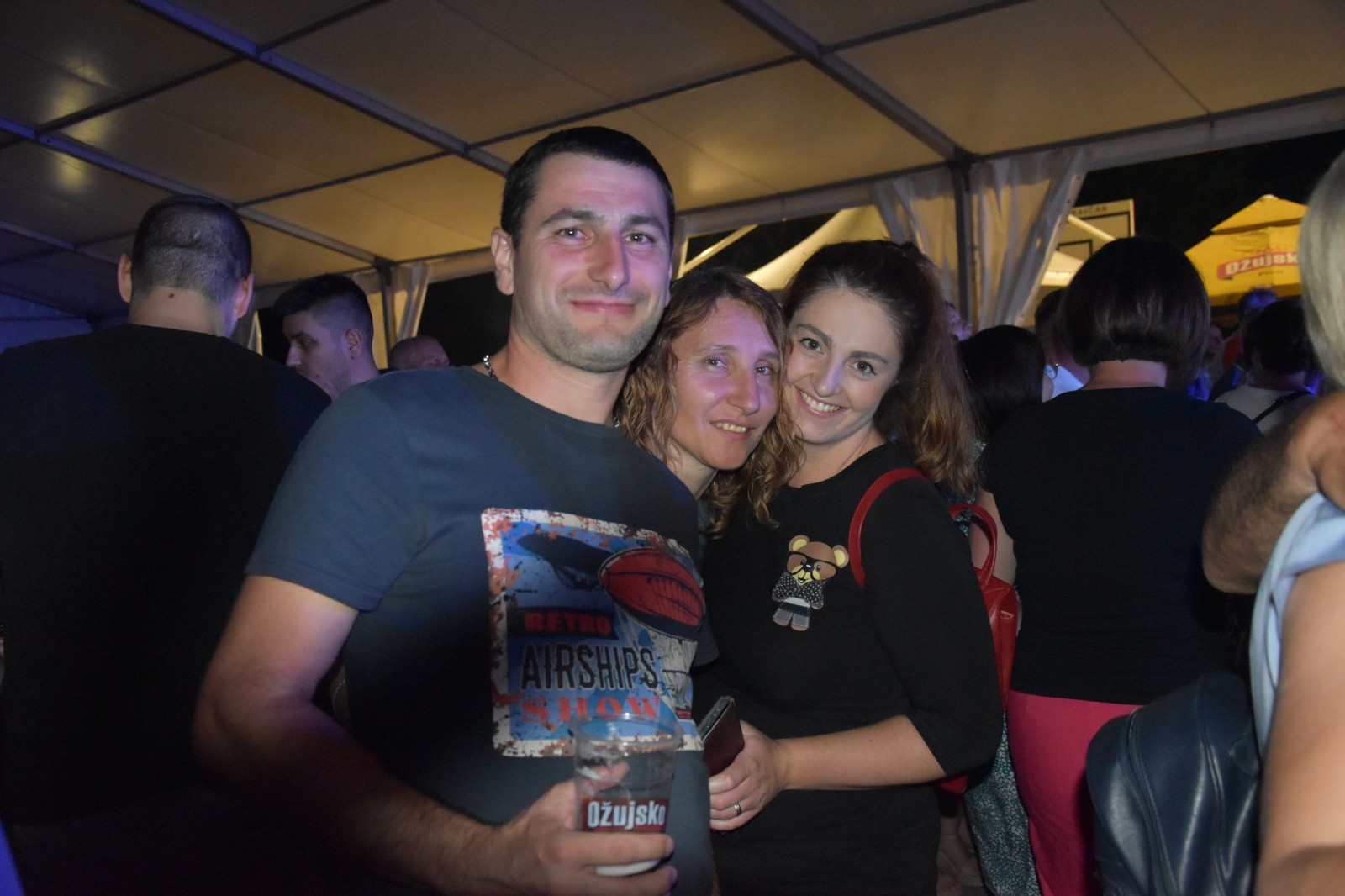 Zlatko Pejaković oduševio Donju Dubravu!