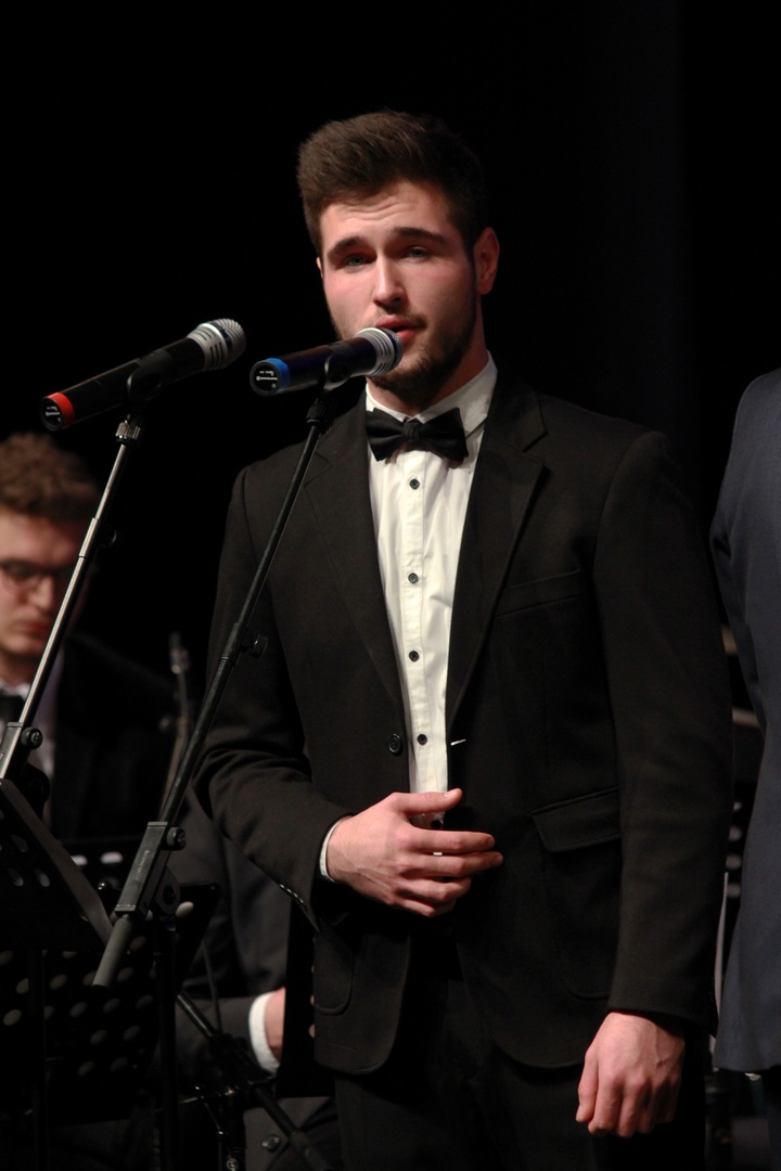 ŽupanijskI tamburaškI orkestr ‘Stjepan Bujan-Stipić’ održao jubilarni koncert povodom 20 godina djelovanja