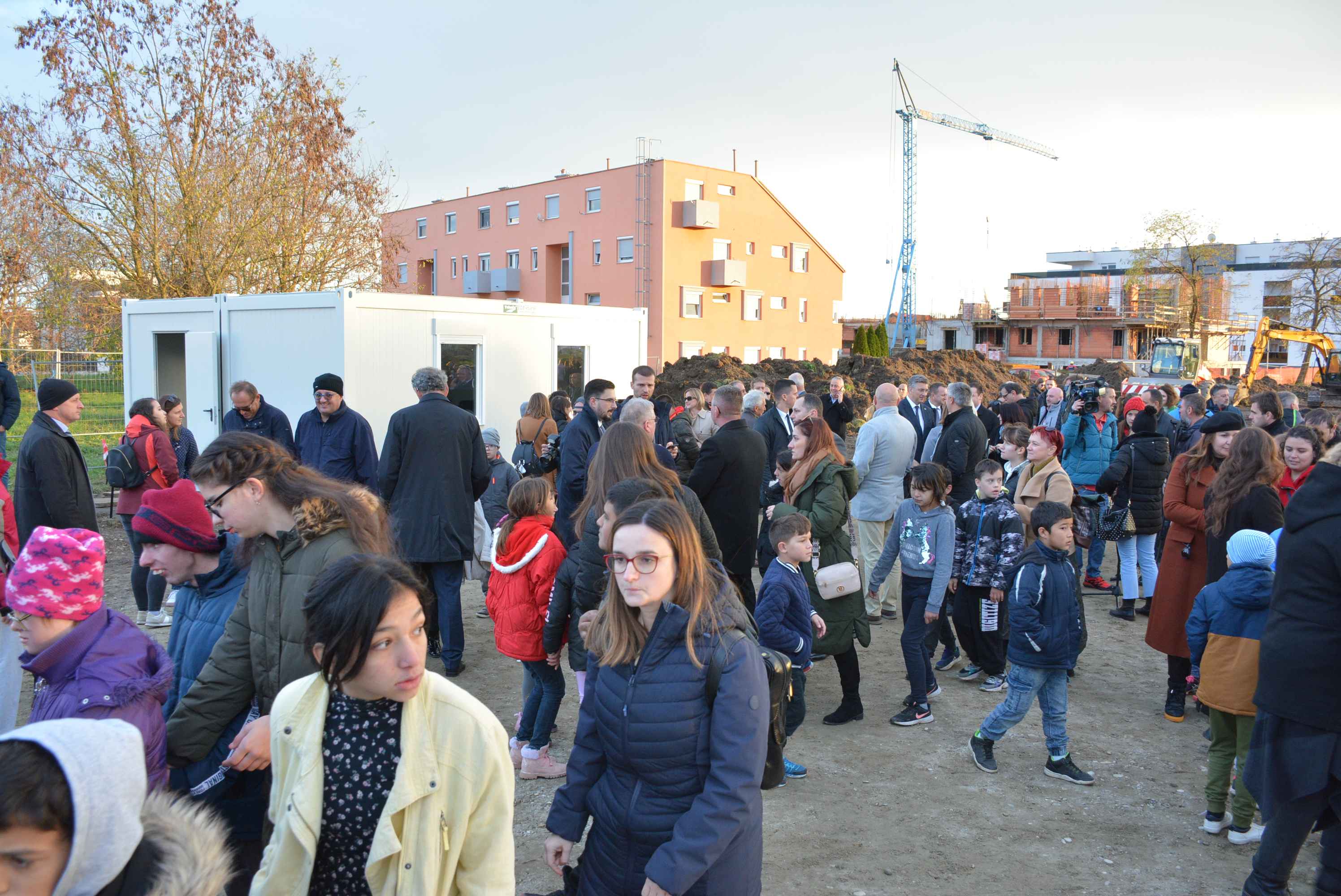 FOTO/VIDEO Važan dan za Međimurje: Postavljen kamen temeljac za novi Regionalni edukacijsko-rehabilitacijski centar u Čakovcu