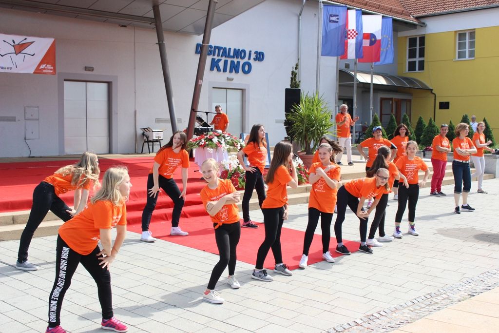 drustvonasadjecaprelog947762