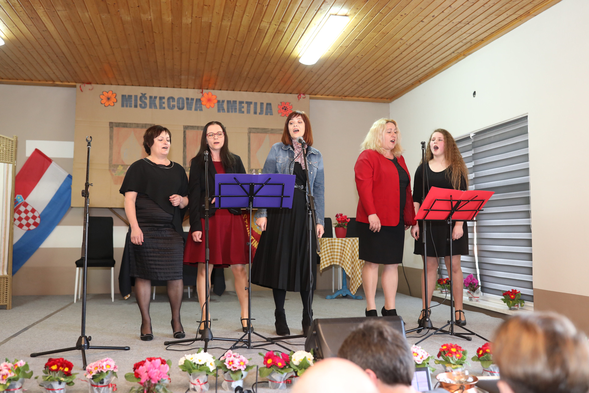 Priredba uz Dan žena u Stanetincu