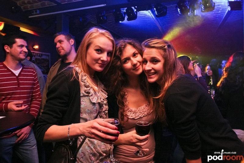 slika0012 Podroom (Subota, 17.11. – Pop Mash & House Smash – DJ Nixou)