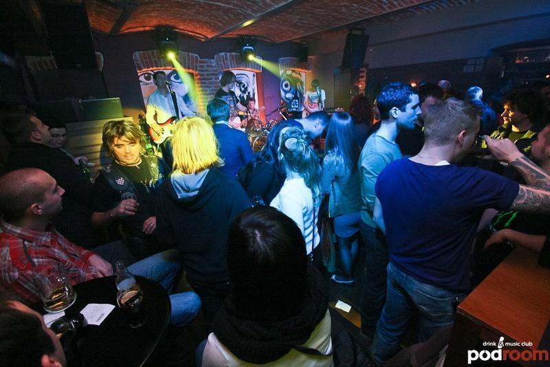 slika0021 Podroom (Petak, 23.11. – Route 66 – Rolling Stone Tribute Band)