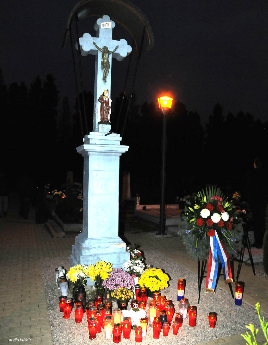 261110355w00162778501