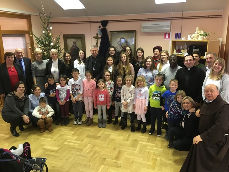 Pastirski pohod biskupa Mrzljaka Dnevnom boravku djece Dr. Antun Bogdan u Čakovcu