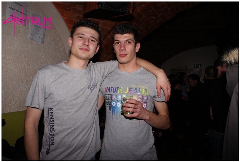 slika0081 Antrum (Subota, 5.1.2013.) slika0081 Antrum (Subota, 5.1.2013.)