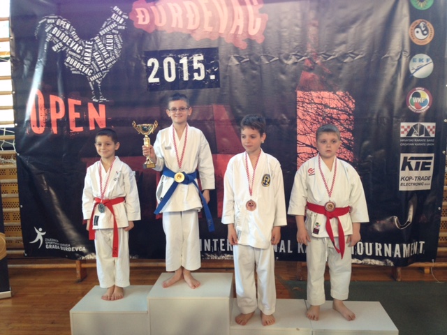 cid3c9e16f3bd0548ed9d9194aaa4e8