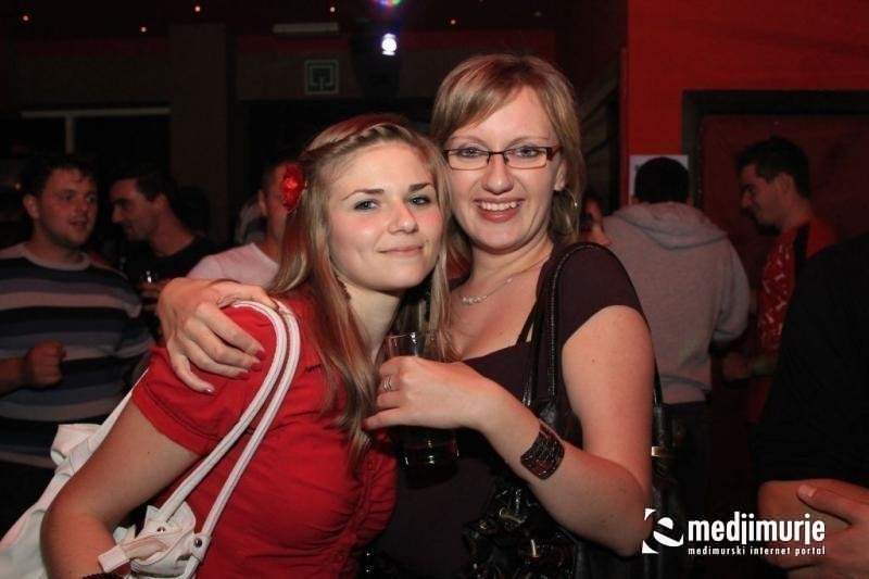 slika0065 Maraton (Subota, 8.10.2011) slika0065 Maraton (Subota, 8.10.2011)