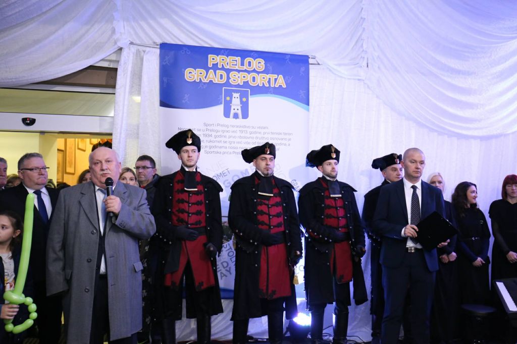 2748483310214090650517244126714