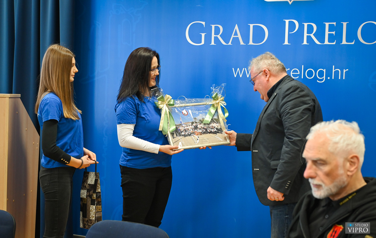 Gradonačelnik Kolarek primio članove Seljačke sloge Prelog i Zrinske garde