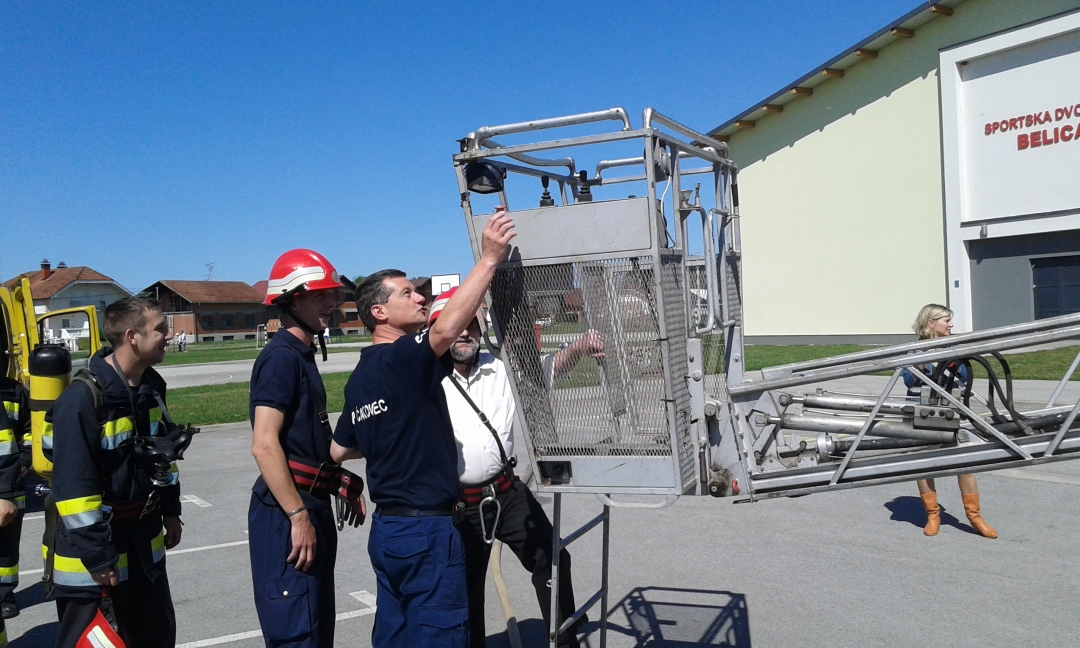 20150507104824238394