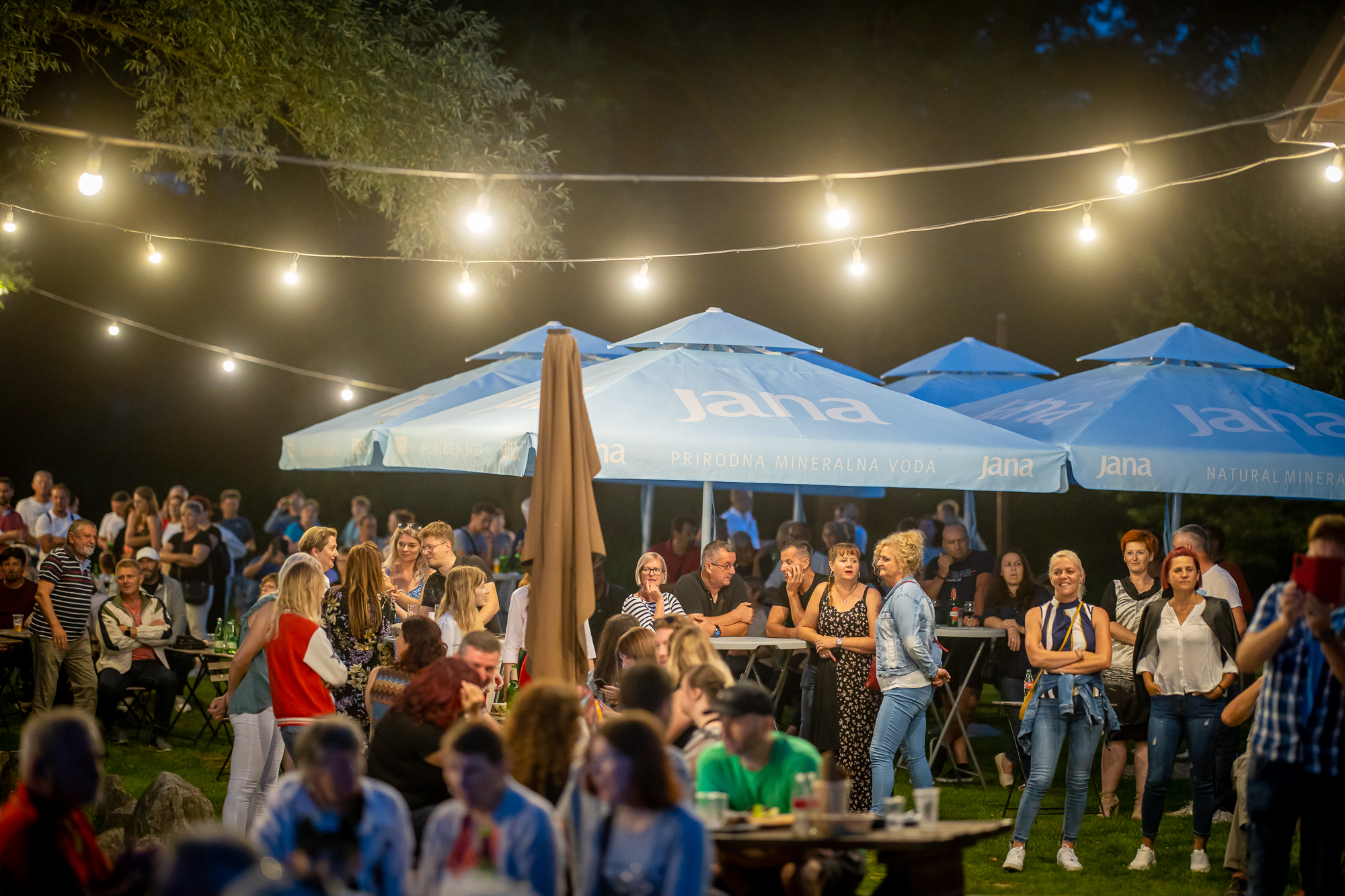 PREKRASNA VEČER Koncert Džo Maračić Makija i premijera spota Ansambla Pučpuljike PREKRASNA VEČER Koncert Džo Maračić Makija i premijera spota Ansambla Pučpuljike