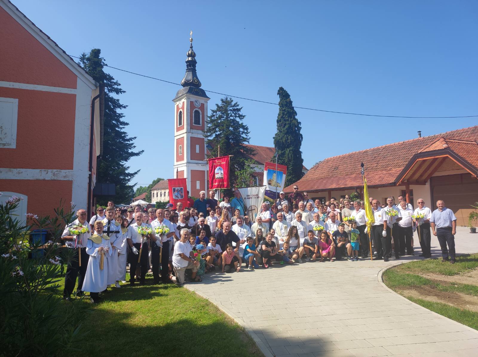 FOTO I VIDEO Mnoštvo vjernika diljem Svete Marije obilježilo blagdan i svetkovinu Velike Gospe
