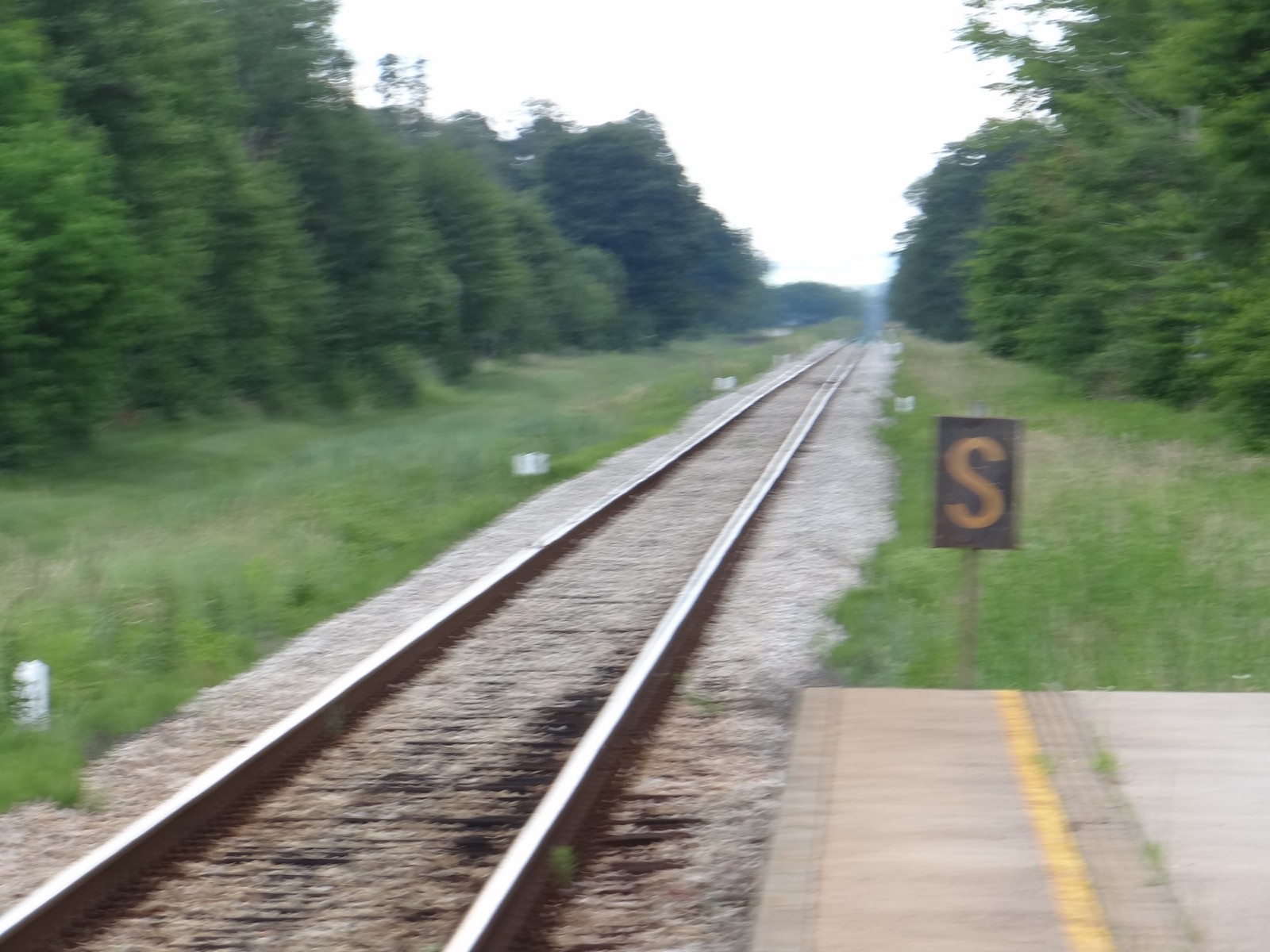 FOTO Željeznička postaja koja to nije: Vandalizam nad zapuštenom željezničkom postajom Donji Mihaljevec FOTO Željeznička postaja koja to nije: Vandalizam nad zapuštenom željezničkom postajom Donji Mihaljevec