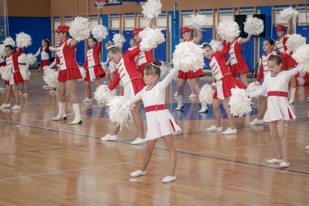 3297038857820414254037551271797