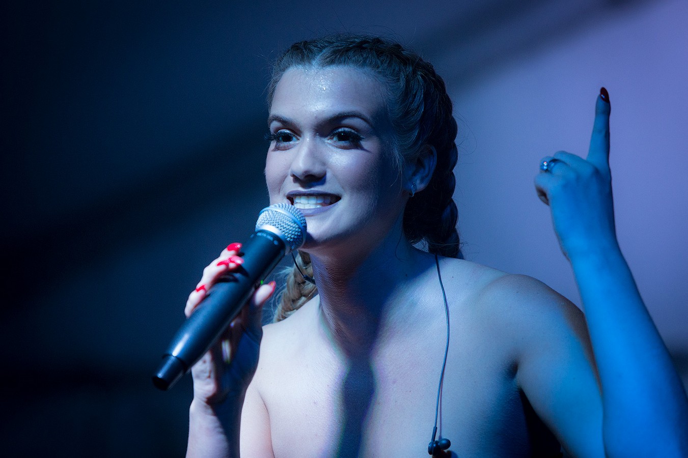 Atraktivne i seksipilne Učiteljice dobro zagrijale šator na Šuderici u Goričanu