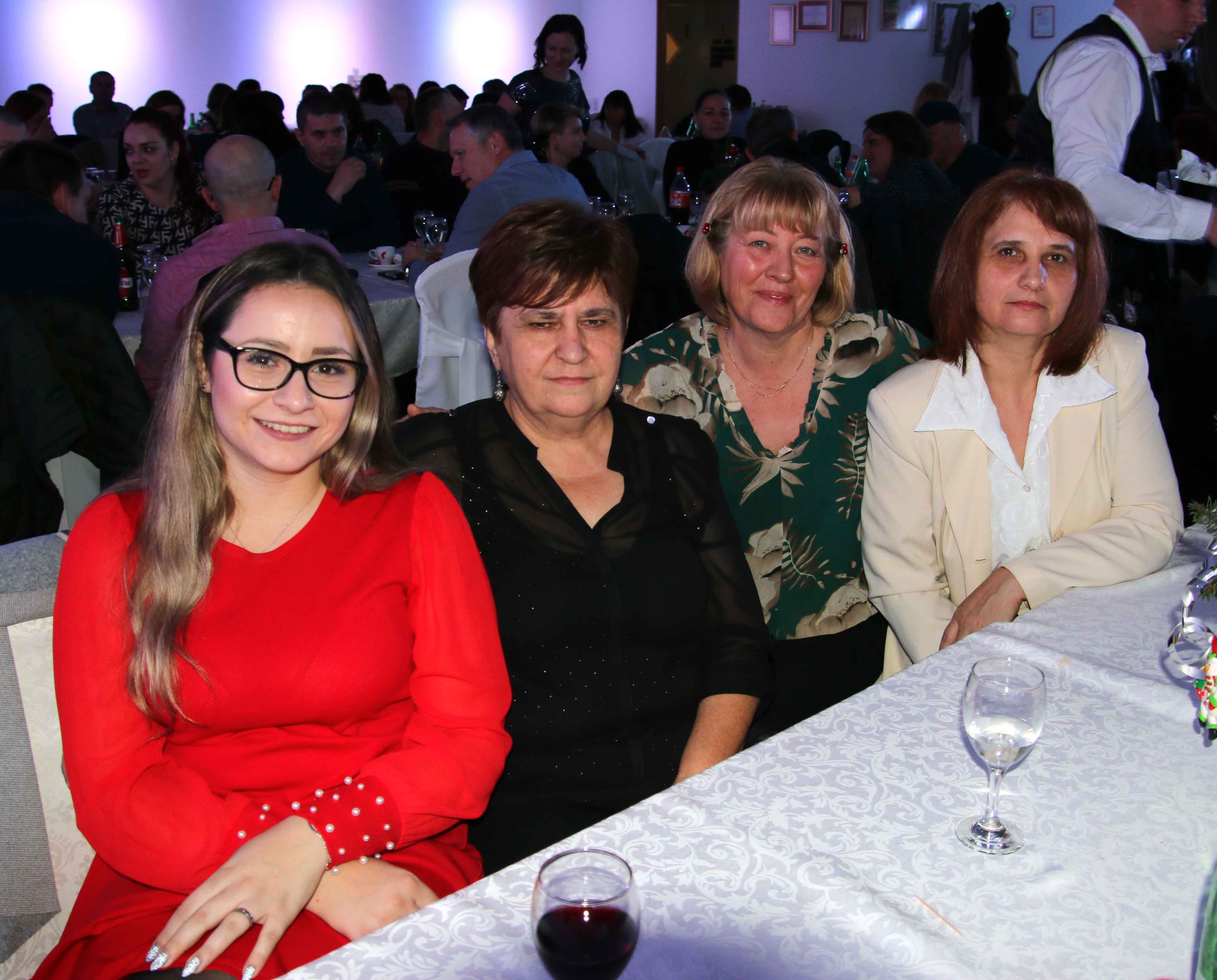 Fešta za kraj godine: Zabavljali se međimurski poštari