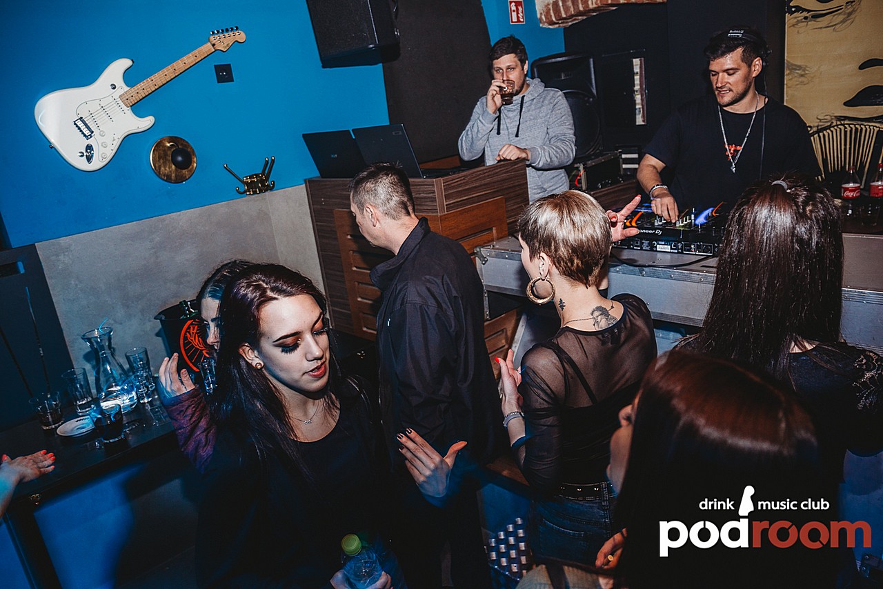 ODLIČNA ZABAVA Podroom clubbing uz Kostu Radmana i Ariena