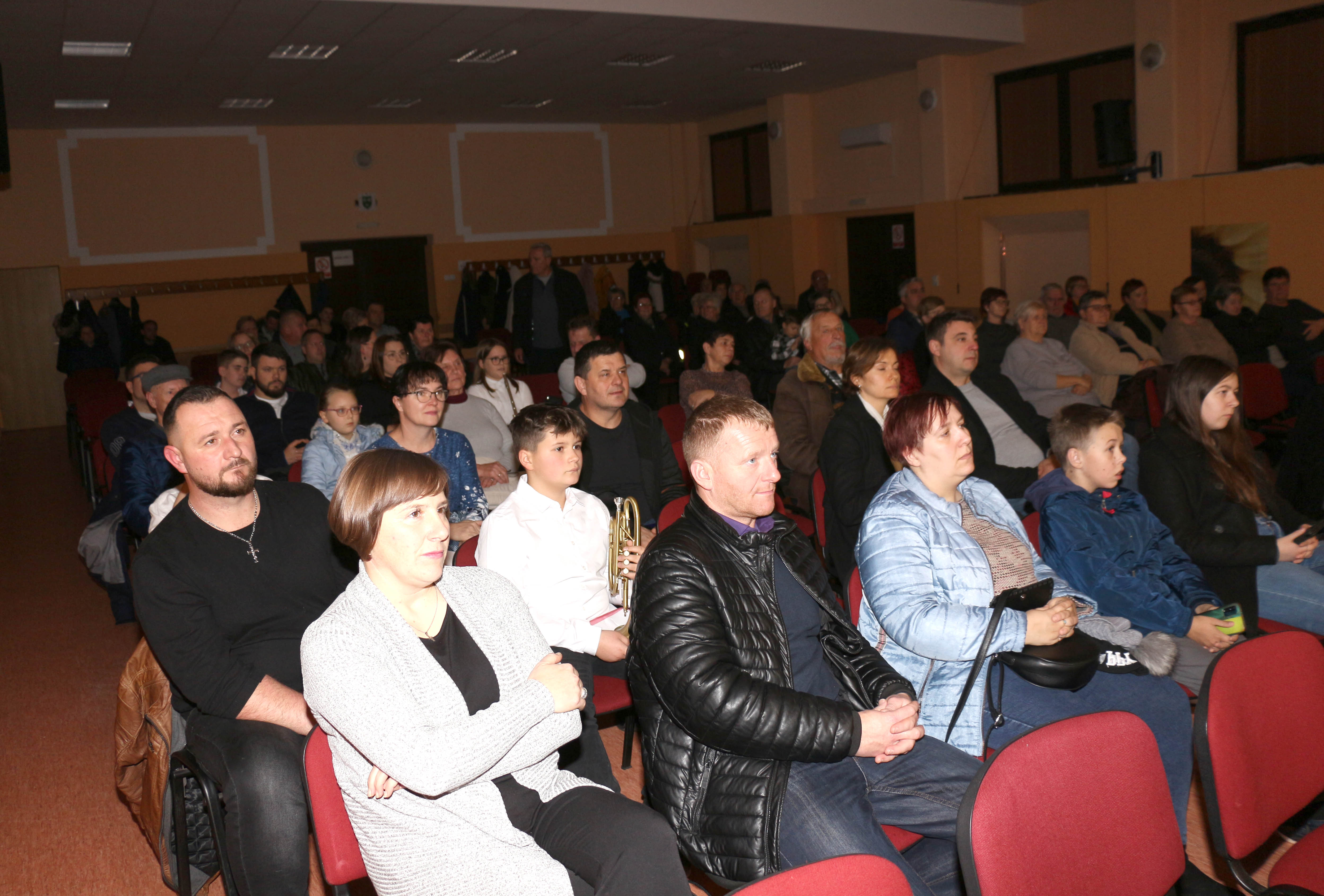 Limena glazba Belica održala veličanstven Božićni koncert