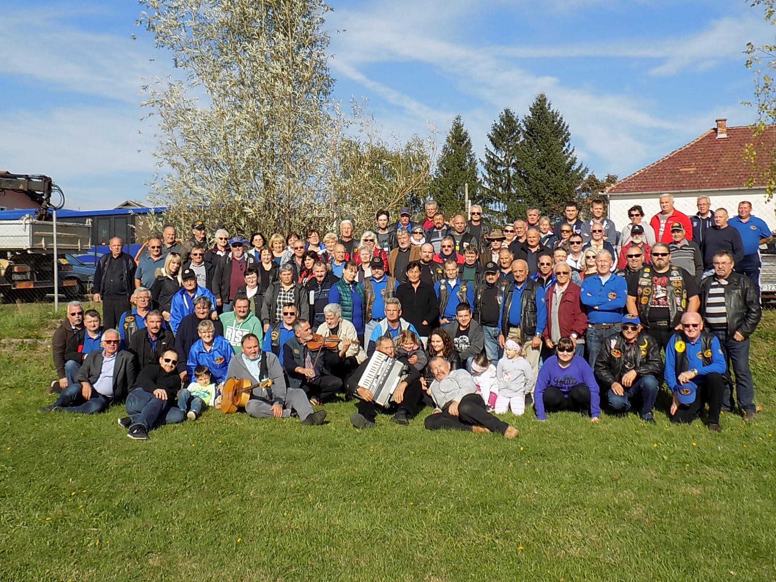 Oldtimeristi Međimurja na kestenijadi