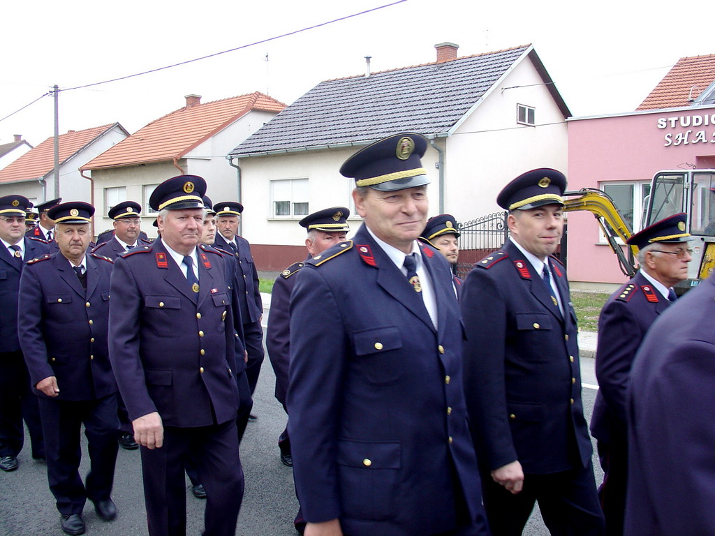 fotografija00011504102