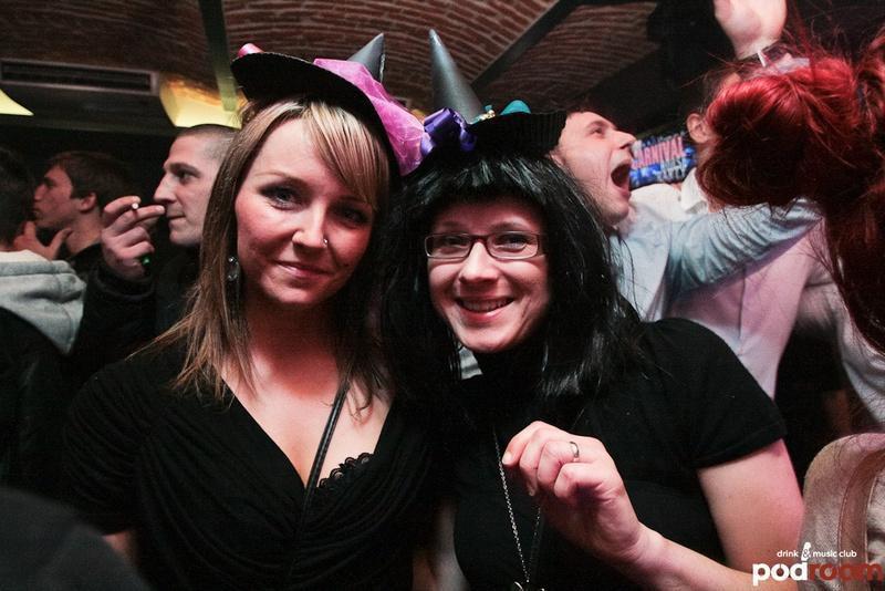 slika0022Podroom (Subota, 9.2. – Carninival House Party – DJ Mario Amarillo)