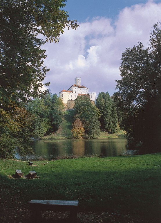 KAO IZ BAJKE Legende dvorca Trakošćan i ljepota lepoglavske čipke