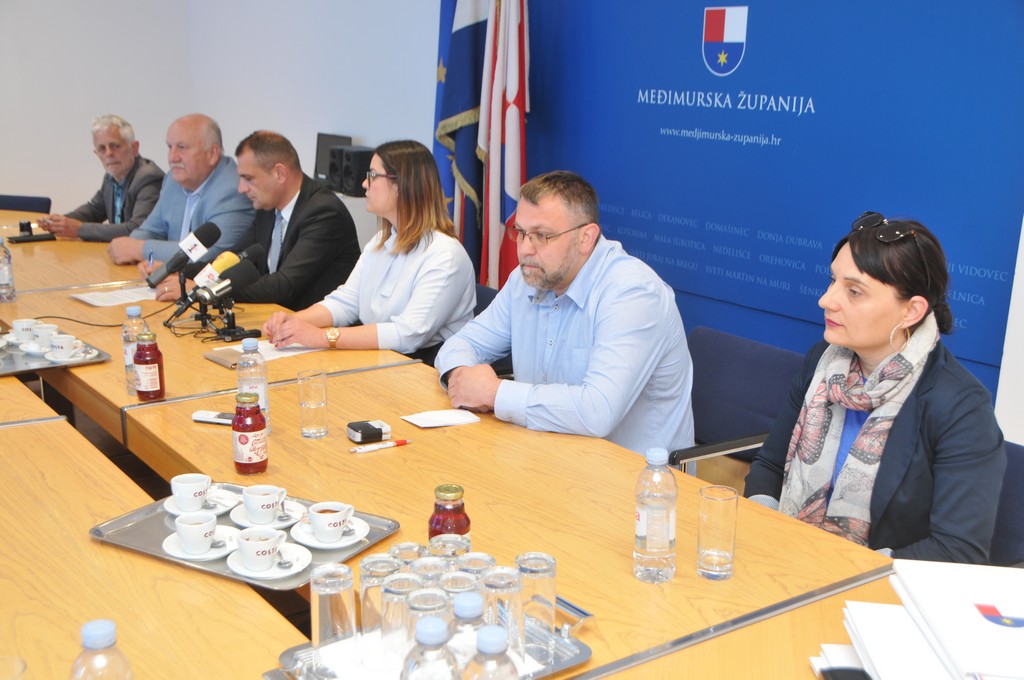 POTPISANI UGOVORI Udrugama za financiranje programa i projekata više od milijun kuna