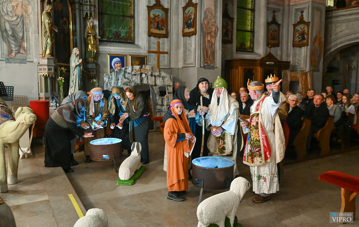 BILO JE PREDIVNO Za kraj Adventske čarolije održan koncert Puhačkog orkestra Grada Preloga