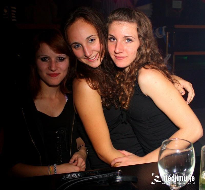 Diana (Subota, 8.10.2011.) Diana (Subota, 8.10.2011.)