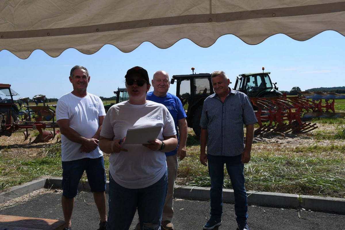 NATJECANJE ORAČA Započelo Županijsko natjecanje u oranju